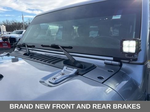 Used 2019 Jeep Wrangler Unlimited Sport image 39