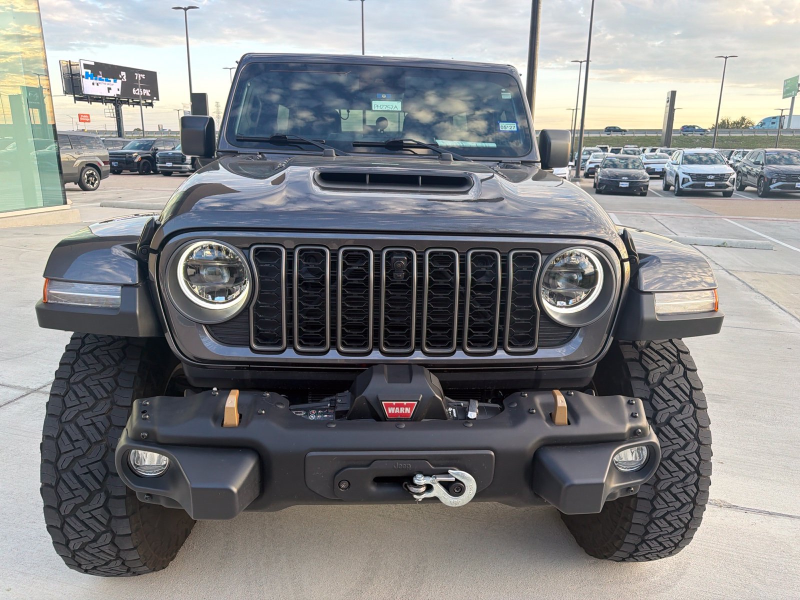 Used 2025 Jeep Wrangler Unlimited Rubicon 392 AWD/4WD image 2