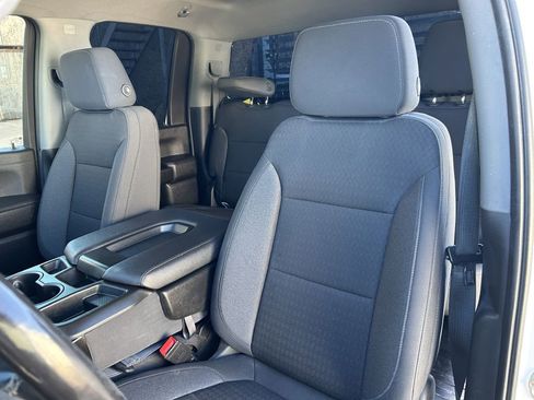 Used 2022 Chevrolet Silverado 2500 LT w/ Convenience Package image 10