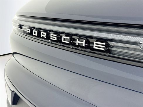 New 2026 Porsche Cayenne E-Hybrid image 36