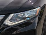 Used 2017 Nissan Rogue SV w/ Midnight Edition image 5
