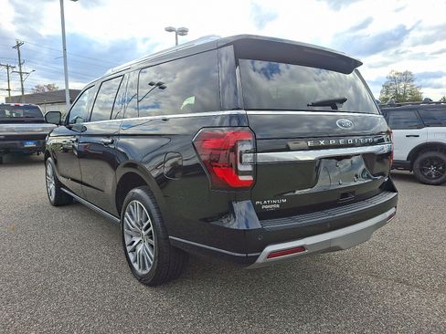 Certified 2022 Ford Expedition Max Platinum image 8