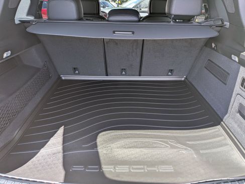 New 2026 Porsche Cayenne S AWD/4WD image 21