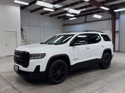 Used 2023 GMC Acadia SLE w/ Elevation Edition