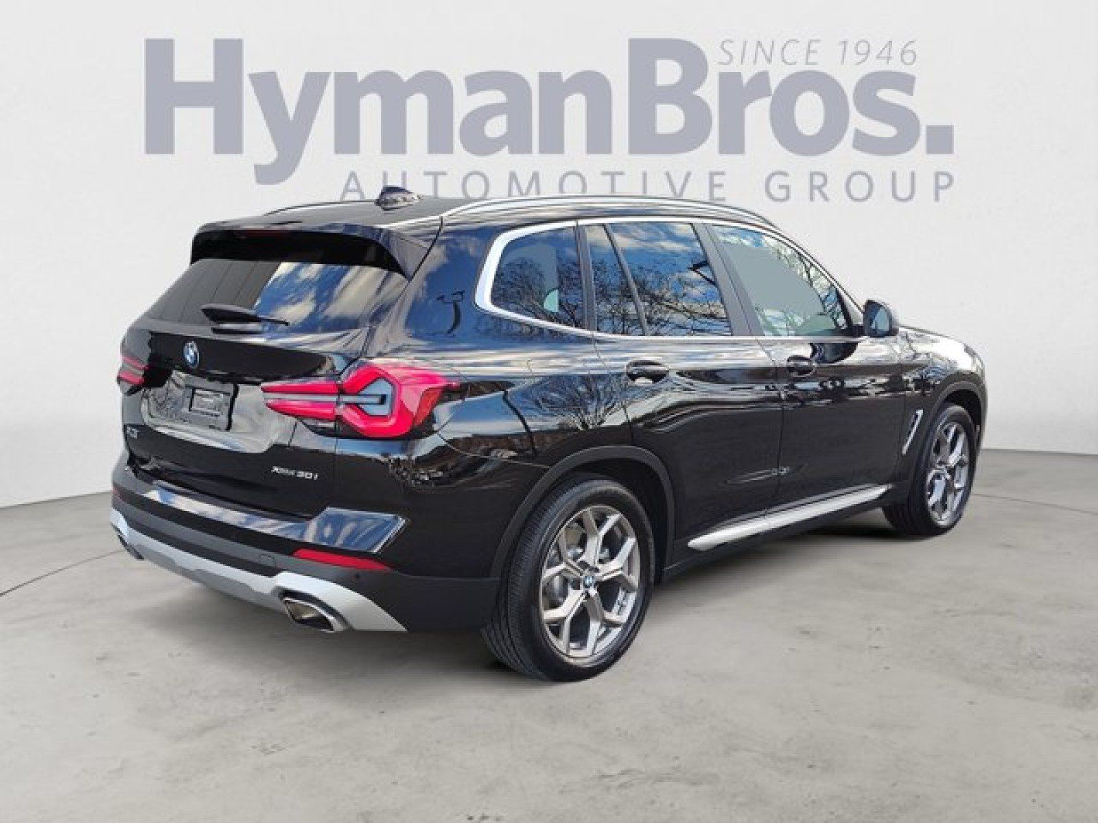 Used 2022 BMW X3 xDrive30i w/ Convenience Package AWD/4WD image 3