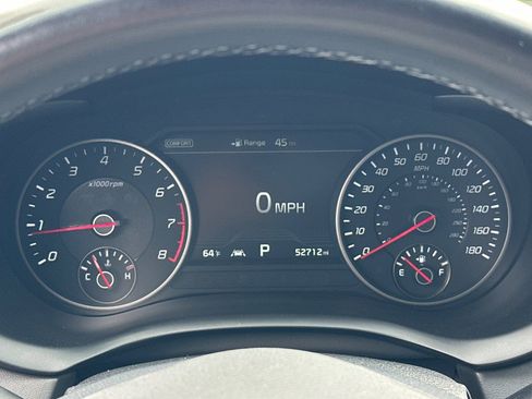 Used 2018 Kia Stinger GT2 RWD image 21