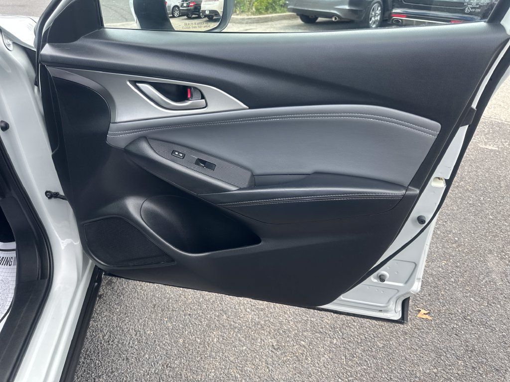 Used 2019 MAZDA CX-3 Touring AWD/4WD image 18