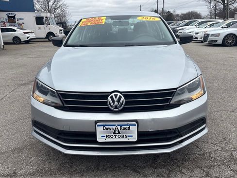 Used 2016 Volkswagen Jetta S FWD image 8