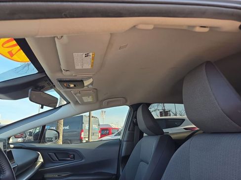 Used 2023 Toyota Prius LE image 15