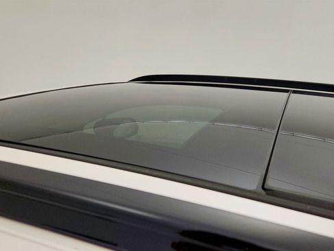 Used 2024 Honda Prologue Touring image 10