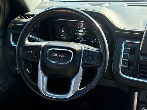 Used 2022 GMC Yukon SLT w/ SLT Premium Package RWD image 13