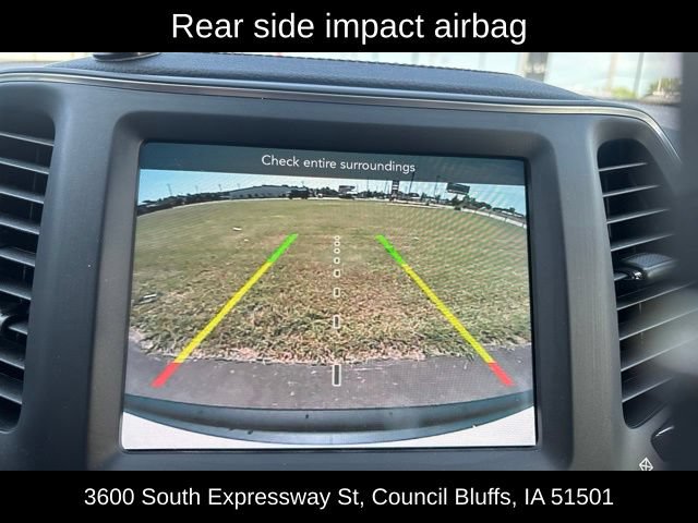 Used 2022 Jeep Cherokee Latitude Lux AWD/4WD image 25