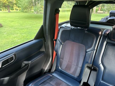 Used 2023 Ford Bronco Raptor AWD/4WD image 17