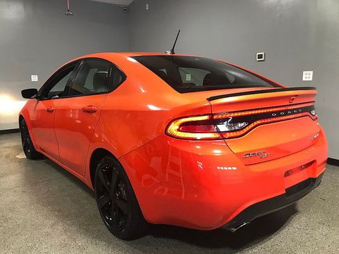 Used 2016 Dodge Dart SXT w/ Sun/Sound Group FWD image 5