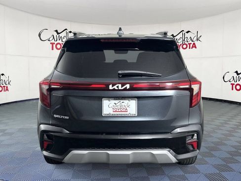 Used 2024 Kia Seltos S FWD image 7