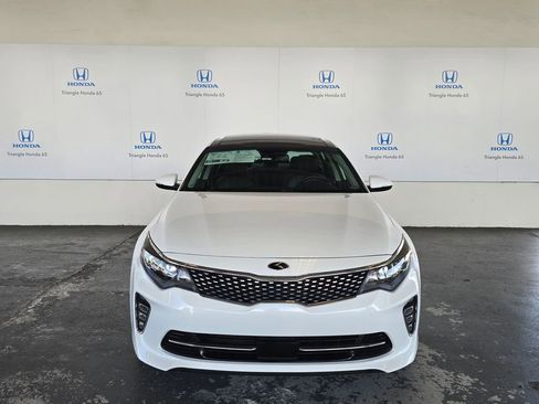 Used 2018 Kia Optima SX FWD image 2