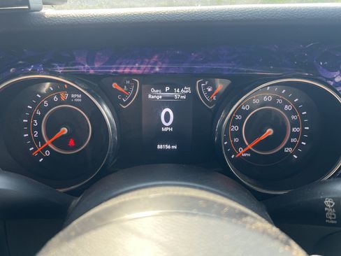 Used 2019 Jeep Wrangler Unlimited Sport S AWD/4WD image 2