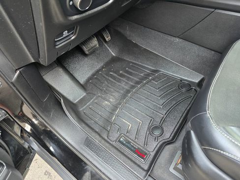 Used 2021 Jeep Grand Cherokee L Laredo image 18