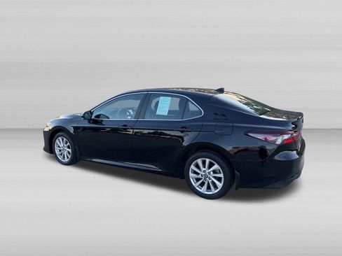Used 2024 Toyota Camry LE w/ Cold Weather Package FWD image 9