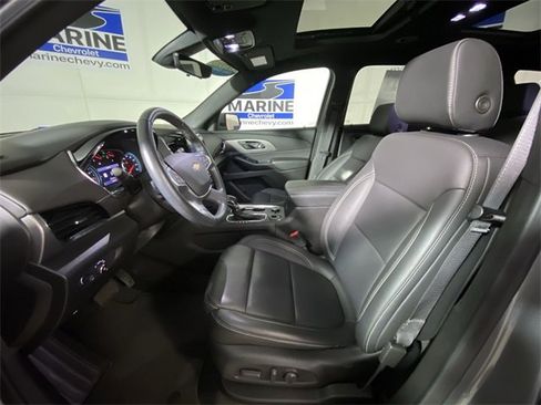 Certified 2023 Chevrolet Traverse LT w/ LT Premium Package image 25