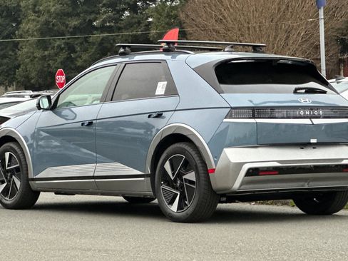 New 2026 Hyundai Ioniq 5 Limited image 6