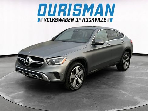 Used 2022 Mercedes-Benz GLC 300 4MATIC Coupe image 2