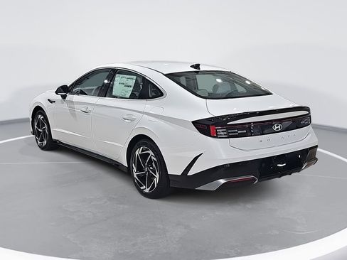 New 2026 Hyundai Sonata SEL image 7