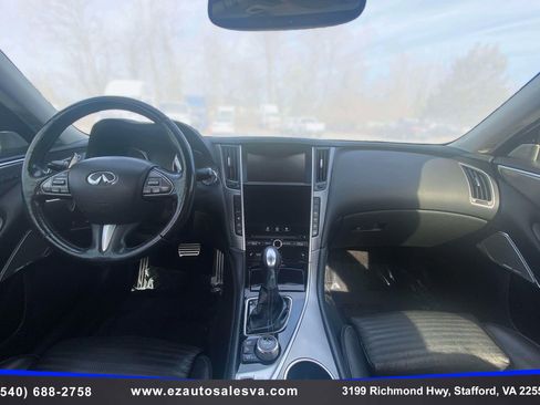 Used 2017 INFINITI Q50 Red Sport 400 image 16