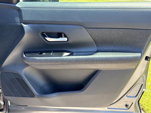 New 2026 Nissan Kicks S w/ Charging Package FWD image 13