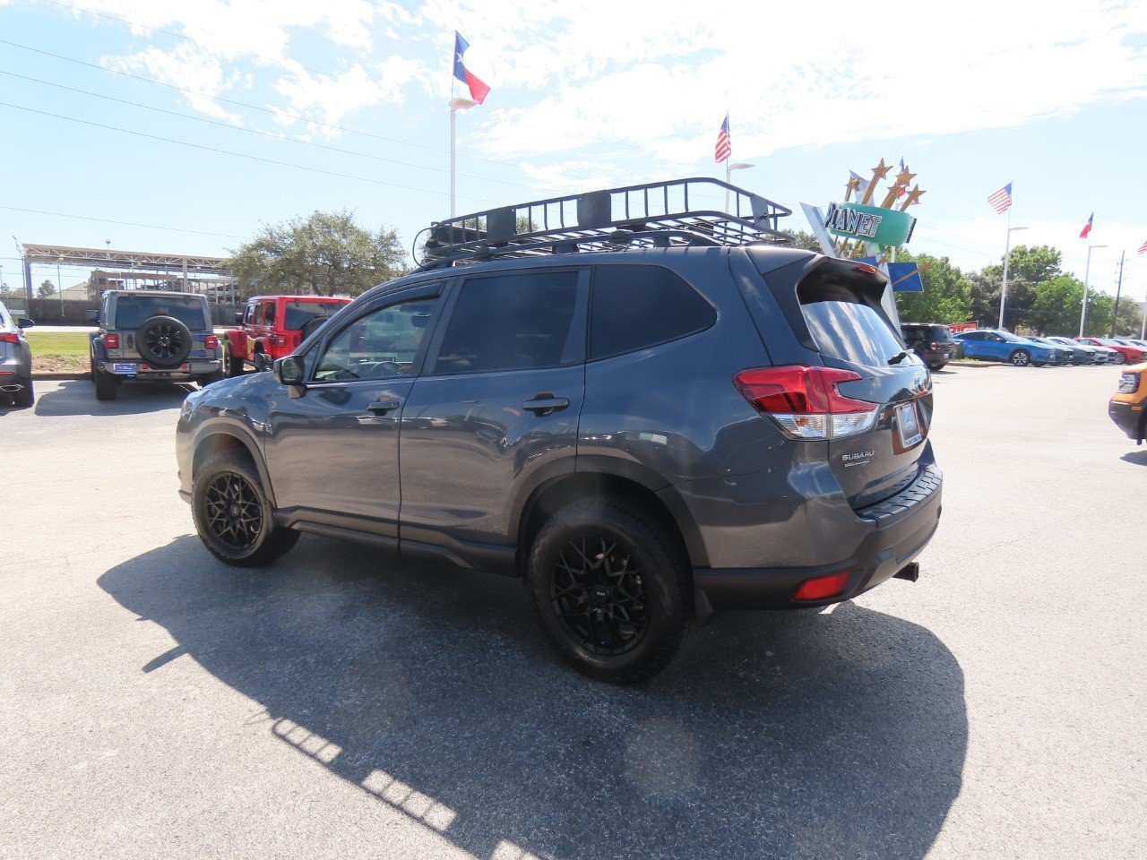 Used 2022 Subaru Forester Premium w/ Popular Package #1 AWD/4WD image 16