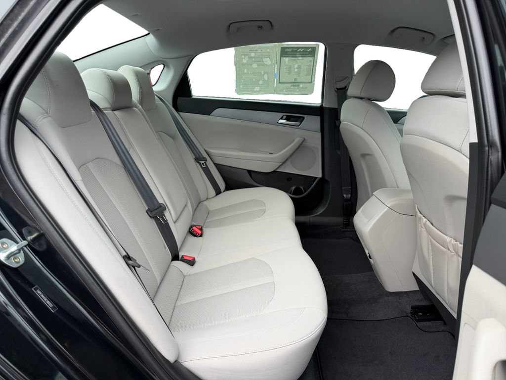 Used 2019 Hyundai Sonata ECO FWD image 18