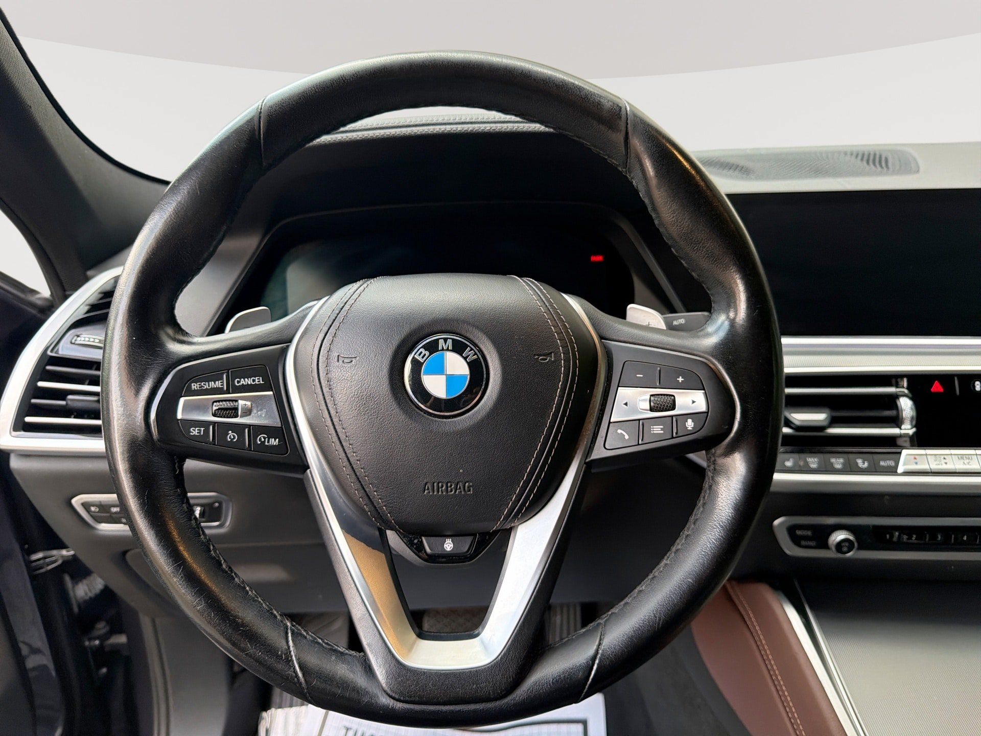Used 2021 BMW X6 xDrive40i w/ Premium Package 2 AWD/4WD image 11