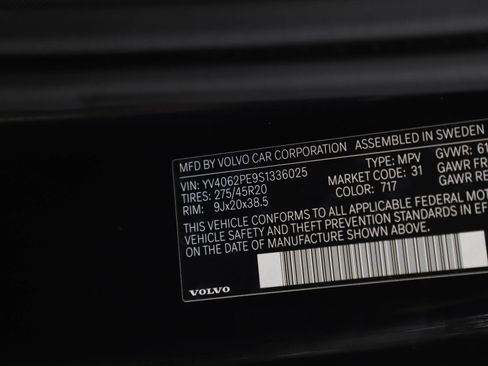 Used 2025 Volvo XC90 B6 Plus AWD/4WD image 24