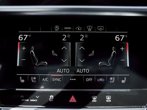 Used 2022 Audi RS 6 image 81