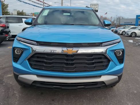 New 2026 Chevrolet TrailBlazer LT w/ Convenience Package AWD/4WD image 2