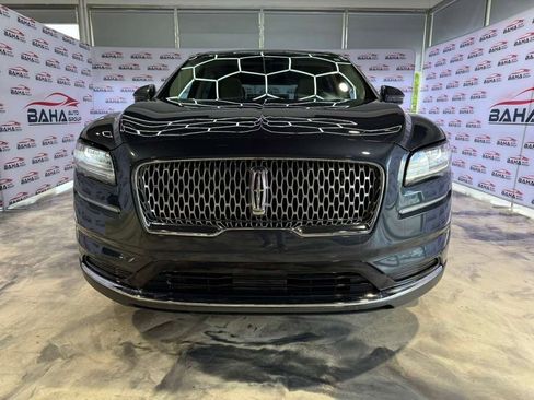 Used 2022 Lincoln Nautilus Reserve AWD/4WD image 3