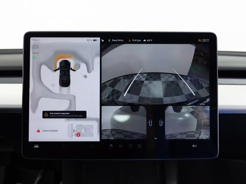 Used 2022 Tesla Model Y Performance AWD/4WD image 34