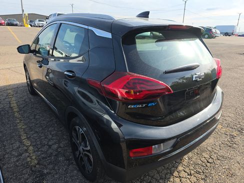 Used 2020 Chevrolet Bolt Premier w/ Infotainment Package image 4