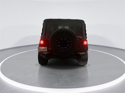 Used 2015 Jeep Wrangler Sahara w/ Connectivity Group image 3