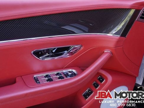 Used 2023 Bentley Flying Spur Plug-In Hybrid AWD/4WD image 97