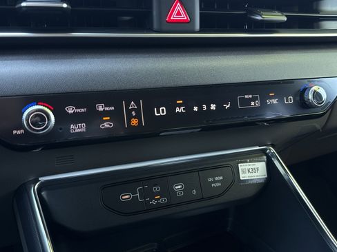 New 2026 Kia Carnival SX FWD image 34