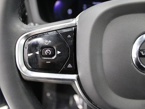 Used 2024 Volvo S60 B5 Plus image 21