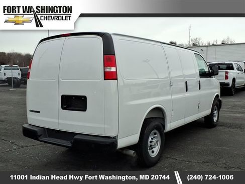 New 2025 Chevrolet Express 3500 w/ Driver Convenience Package RWD image 3