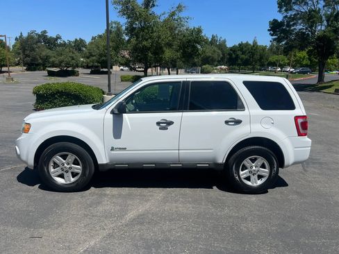 Used 2011 Ford Escape 2WD Hybrid image 3
