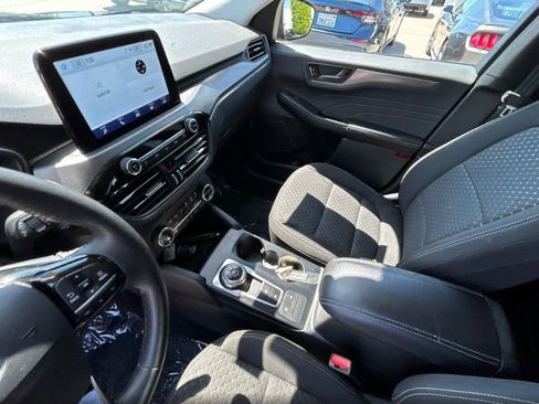 Used 2023 Ford Escape Active image 5