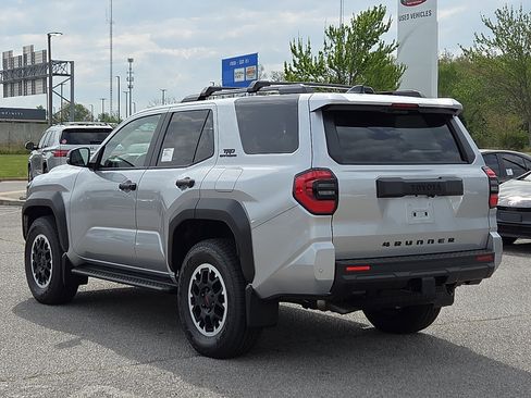 New 2026 Toyota 4Runner TRD Off-Road AWD/4WD image 3