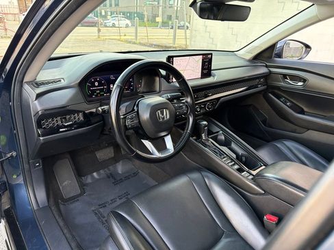 Used 2023 Honda Accord Touring image 25