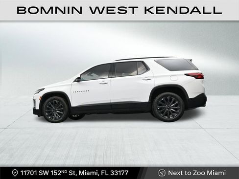 Used 2023 Chevrolet Traverse RS image 21