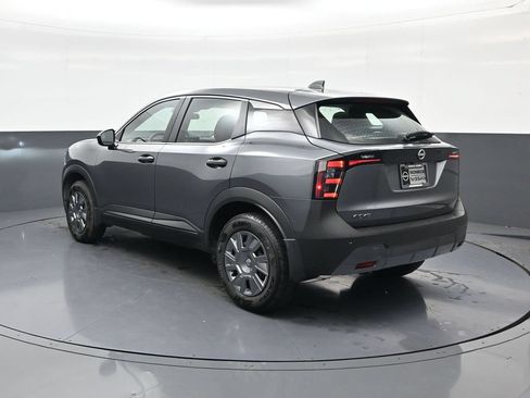 Used 2025 Nissan Kicks S FWD image 7