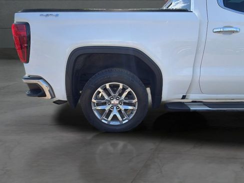 Used 2020 GMC Sierra 1500 SLT w/ SLT Premium Package AWD/4WD image 32